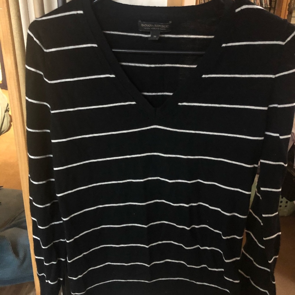 Banana Republic Merino Wool Sweatshirt